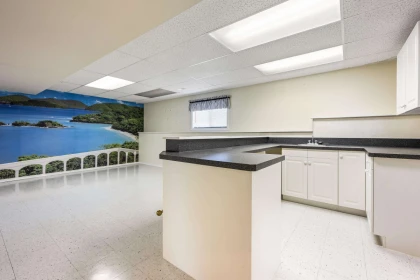 Swimming Pool Photo of 2863 Mountview Street, Abbotsford, BC