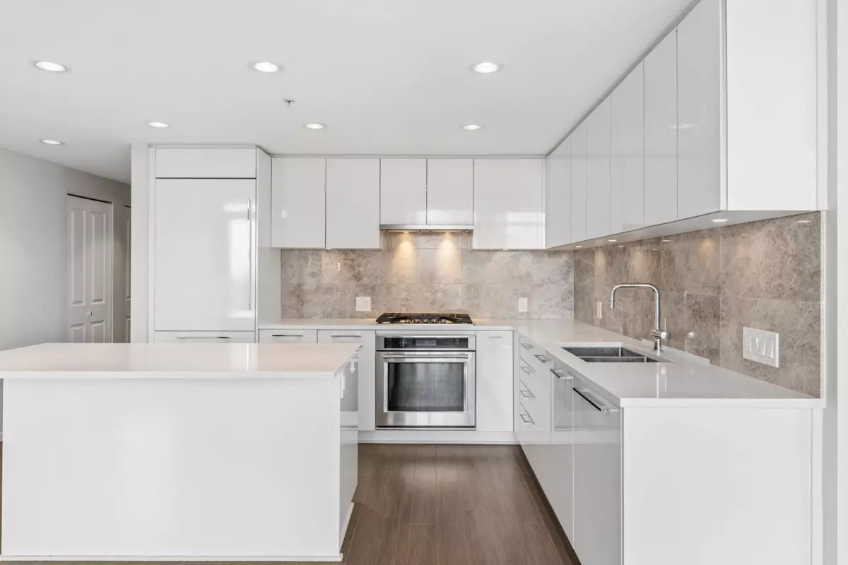 Dining Area Photo of 808 6700 Dunblane Avenue, Burnaby, BC