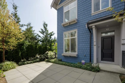 Front Yard Photo of 119 3529 Baycrest Avenue, Coquitlam, BC