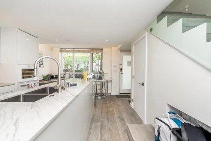 Kitchen Photo of 938 Beatty Street, Vancouver, BC