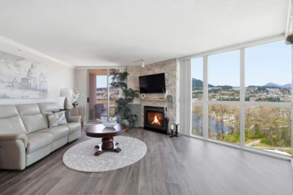 Breakfast Nook Photo of 1702 1199 Eastwood Street, Coquitlam, BC