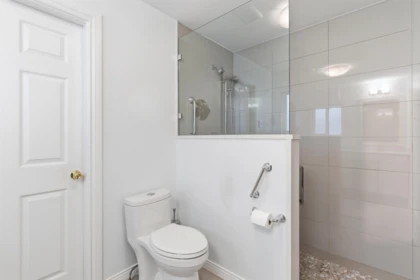 Basement Recreation Room Photo of 4912 208a Street, Langley, BC