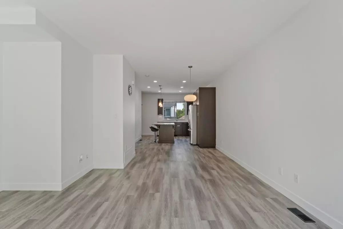 Living Room Photo of 59 34248 King Road, Abbotsford, BC