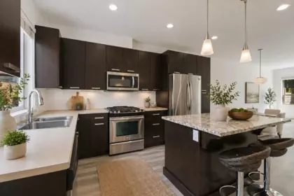Breakfast Nook Photo of 59 34248 King Road, Abbotsford, BC