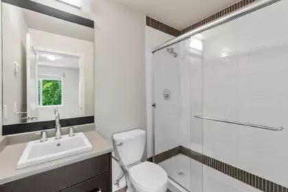 Guest Bathroom Photo of 59 34248 King Road, Abbotsford, BC