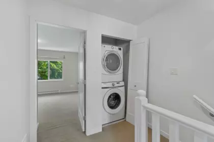 Mudroom Photo of 59 34248 King Road, Abbotsford, BC