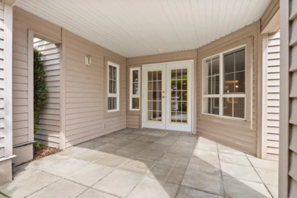 Entry Foyer Photo of 120 5500 Andrews Road, Richmond, BC