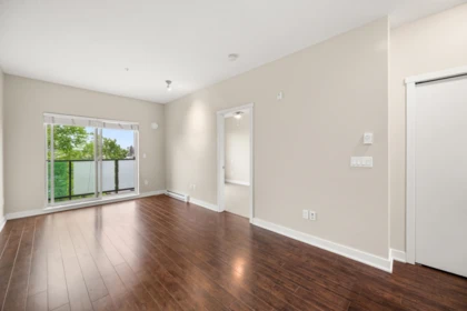 305 20460 Douglas Crescent, Langley, BC, Langley — Apartment/Condo for sale