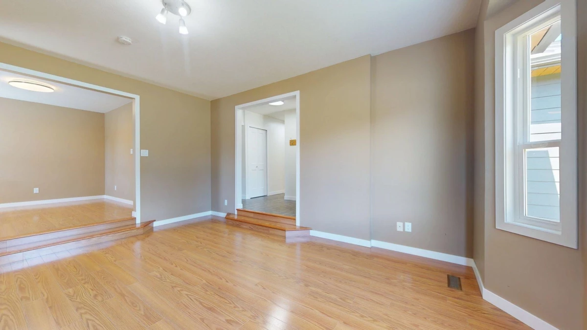 Dining Area Photo of 41613 Cottonwood Road, Squamish, BC
