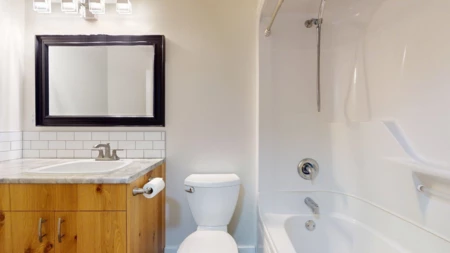 Guest Bathroom Photo of 41613 Cottonwood Road, Squamish, BC