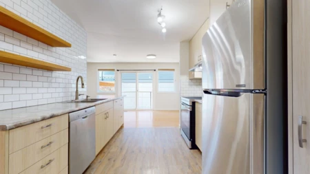 Kitchen Island Photo of 41613 Cottonwood Road, Squamish, BC