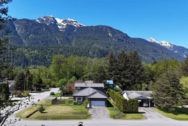 41613 Cottonwood Road, Squamish, BC