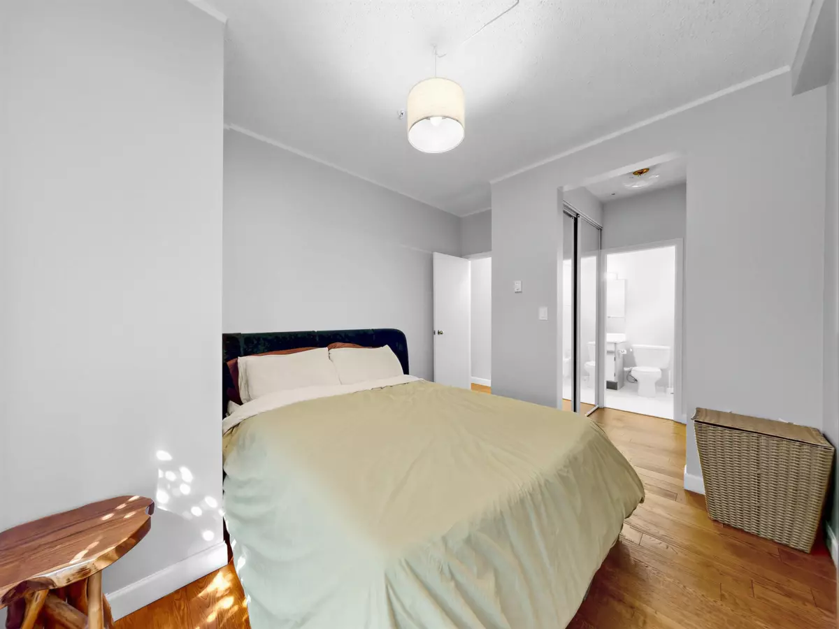 Family Room Photo of 103 2252 W 5th Avenue, Vancouver, BC