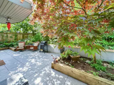 Breakfast Nook Photo of 103 2252 W 5th Avenue, Vancouver, BC