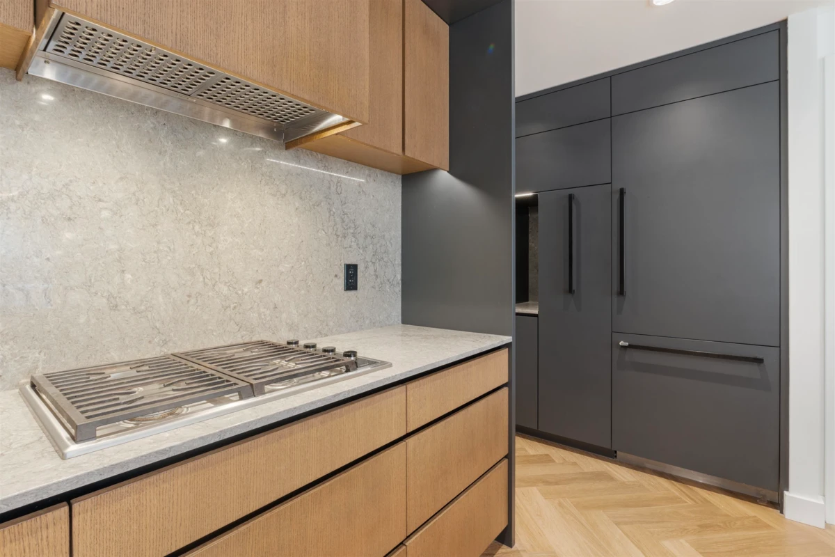 Family Room Photo of 107 458 W 63rd Avenue, Vancouver, BC