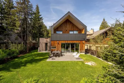 Aerial View of 6187 Eagle Drive, Whistler, BC