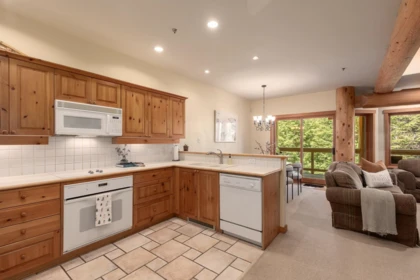 Breakfast Nook Photo of 32 2250 Nordic Drive, Whistler, BC