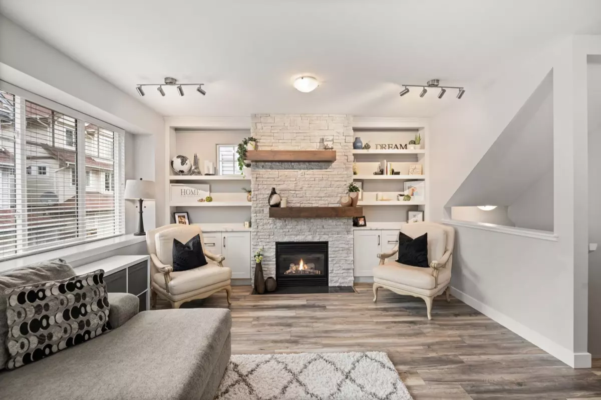 Family Room Photo of 4 20582 67 Avenue, Langley, BC