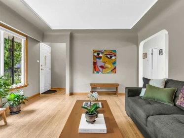 Breakfast Nook Photo of 2578 E 15th Avenue, Vancouver, BC