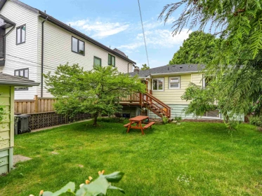 Hot Tub / Spa Photo of 2578 E 15th Avenue, Vancouver, BC
