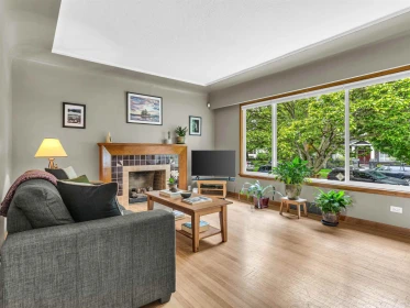 Kitchen Photo of 2578 E 15th Avenue, Vancouver, BC