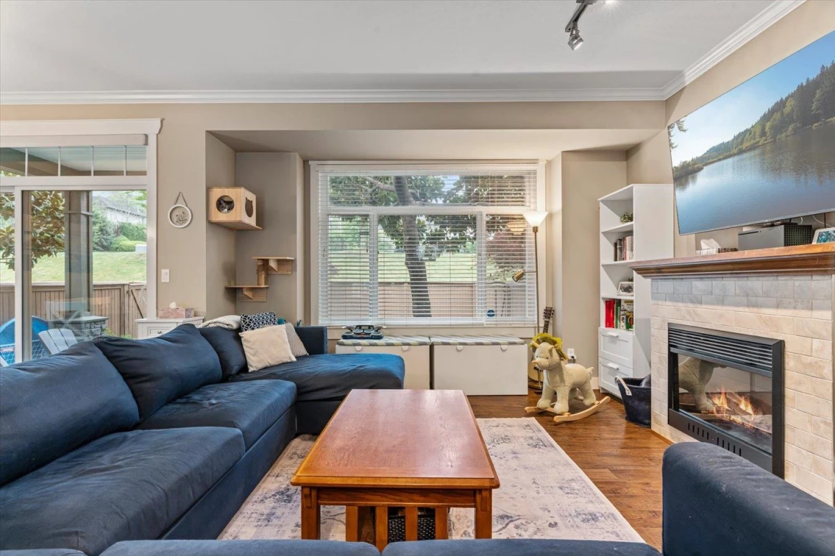 Living Room Photo of 8 5623 Teskey Way, Chilliwack, BC