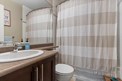 Hallway Photo of 8 5623 Teskey Way, Chilliwack, BC
