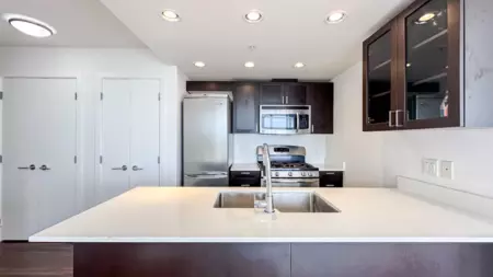 Kitchen Island Photo of 1107 4815 Eldorado Mews, Vancouver, BC