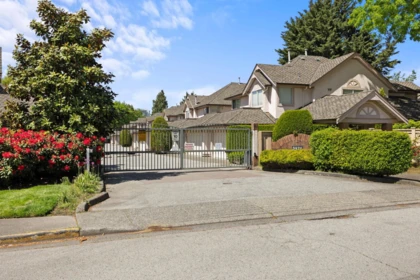 Outdoor Deck Photo of 16 3471 Regina Avenue, Richmond, BC