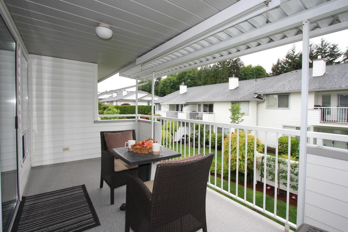 Dining Area Photo of 23 3055 Trafalgar Street, Abbotsford, BC