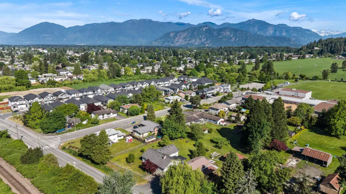 Family Room Photo of 47123 First Avenue, Chilliwack, BC