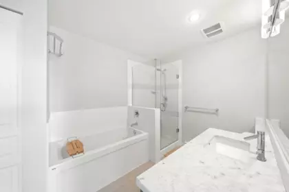 412 9399 Odlin Road, Richmond, BC, Richmond — Apartment/Condo for sale