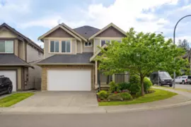 8090 209 Street, Langley, BC