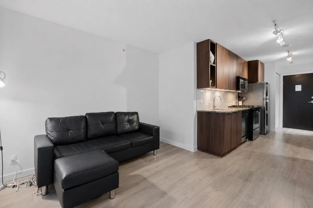 Family Room Photo of 1103 1010 Richards Street, Vancouver, BC