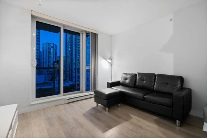 1103 1010 Richards Street, Vancouver, BC, Vancouver — Apartment/Condo for sale
