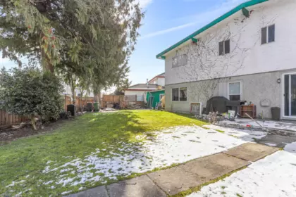 Pantry Photo of 9660 Bates Road, Richmond, BC
