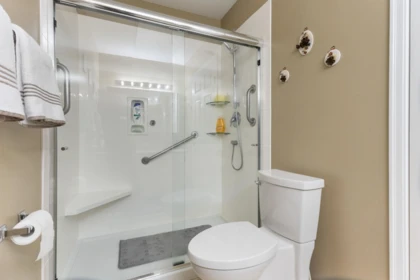 Mudroom Photo of 11 33020 Maclure Road, Abbotsford, BC