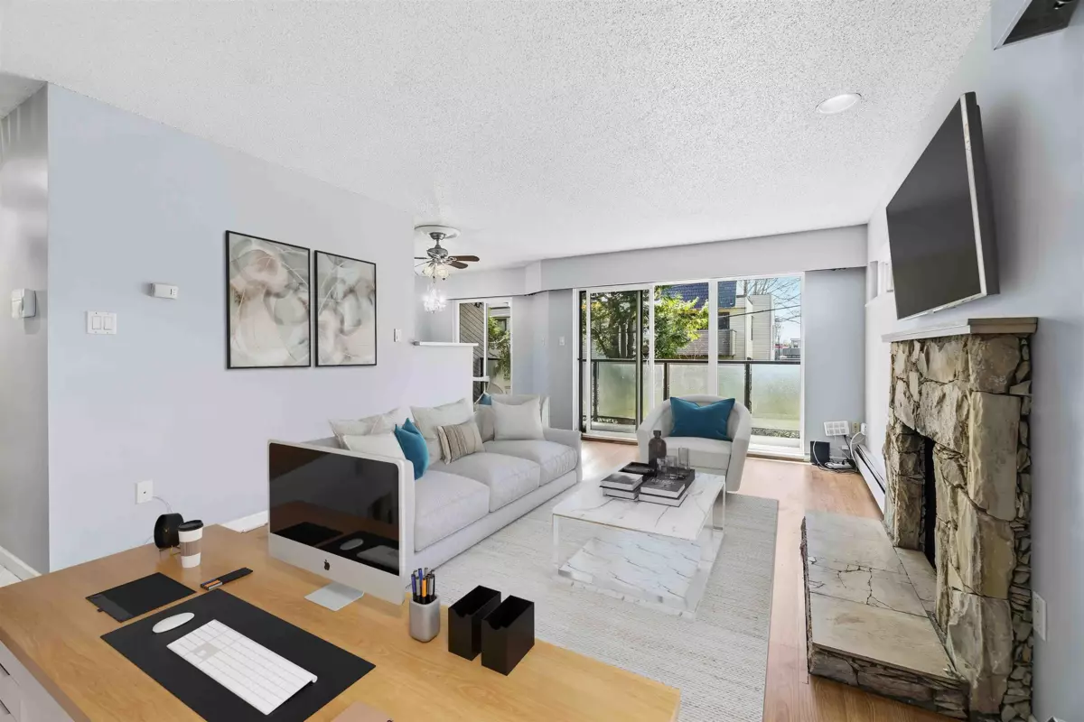 Family Room Photo of 203 1425 Cypress Street, Vancouver, BC