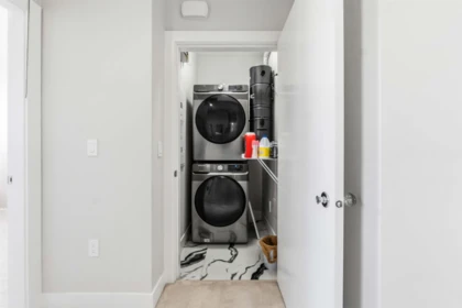 Garage Interior Photo of 19247 71 Avenue, Surrey, BC