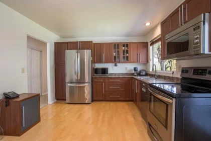 Breakfast Nook Photo of 1470 June Crescent, Port Coquitlam, BC