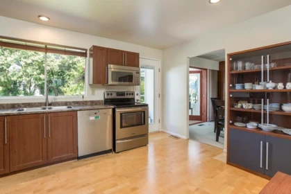 Primary Bedroom Photo of 1470 June Crescent, Port Coquitlam, BC