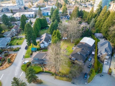 Primary Bedroom Photo of 529 Perth Avenue, Coquitlam, BC