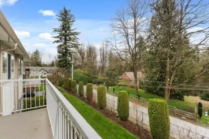 Swimming Pool Photo of 54 3110 Trafalgar Street, Abbotsford, BC