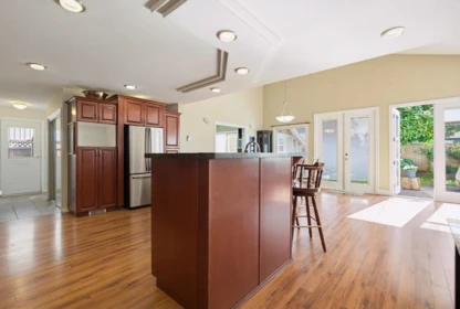 Kitchen Island Photo of 11750 194a Street, Pitt Meadows, BC
