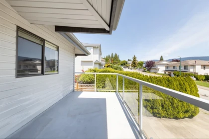 Entry Foyer Photo of 1266 Hudson Street, Coquitlam, BC