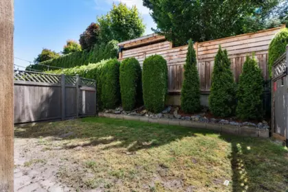 Front Yard Photo of 33 5556 Peach Road, Chilliwack, BC