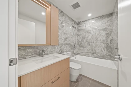 Mudroom Photo of 2809 6468 Willingdon Avenue, Burnaby, BC