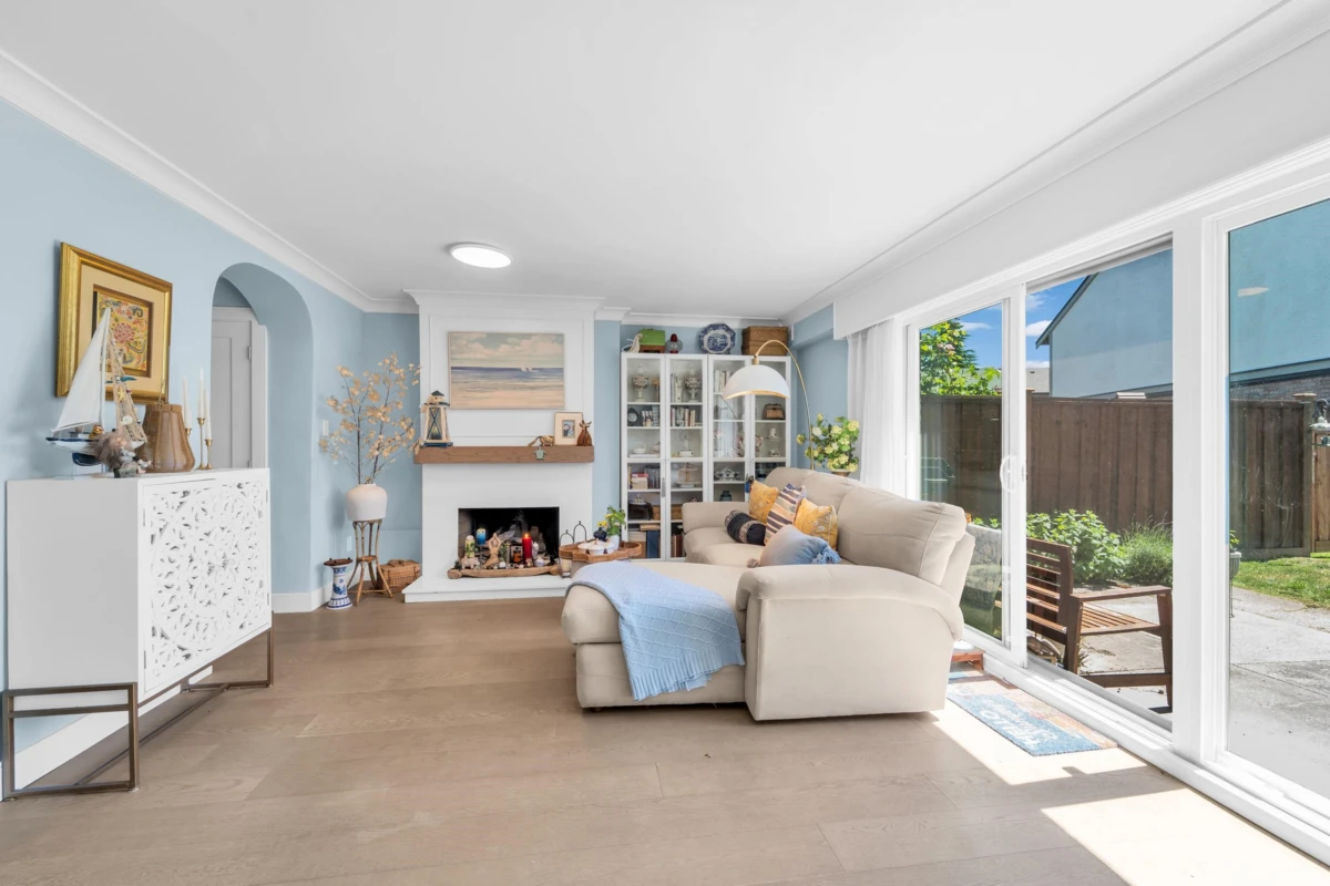 Dining Area Photo of 23 11551 Kingfisher Drive, Richmond, BC