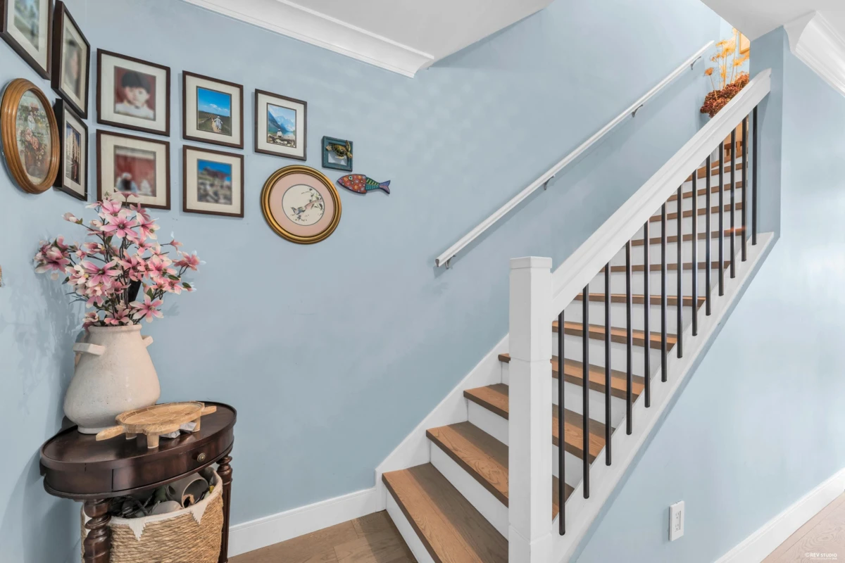 Living Room Photo of 23 11551 Kingfisher Drive, Richmond, BC