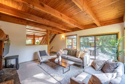 Kitchen Photo of 7231 N Fitzsimmons Road, Whistler, BC